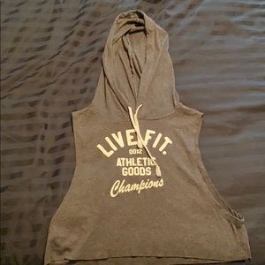 Cropped cut off shirt with Hoodie